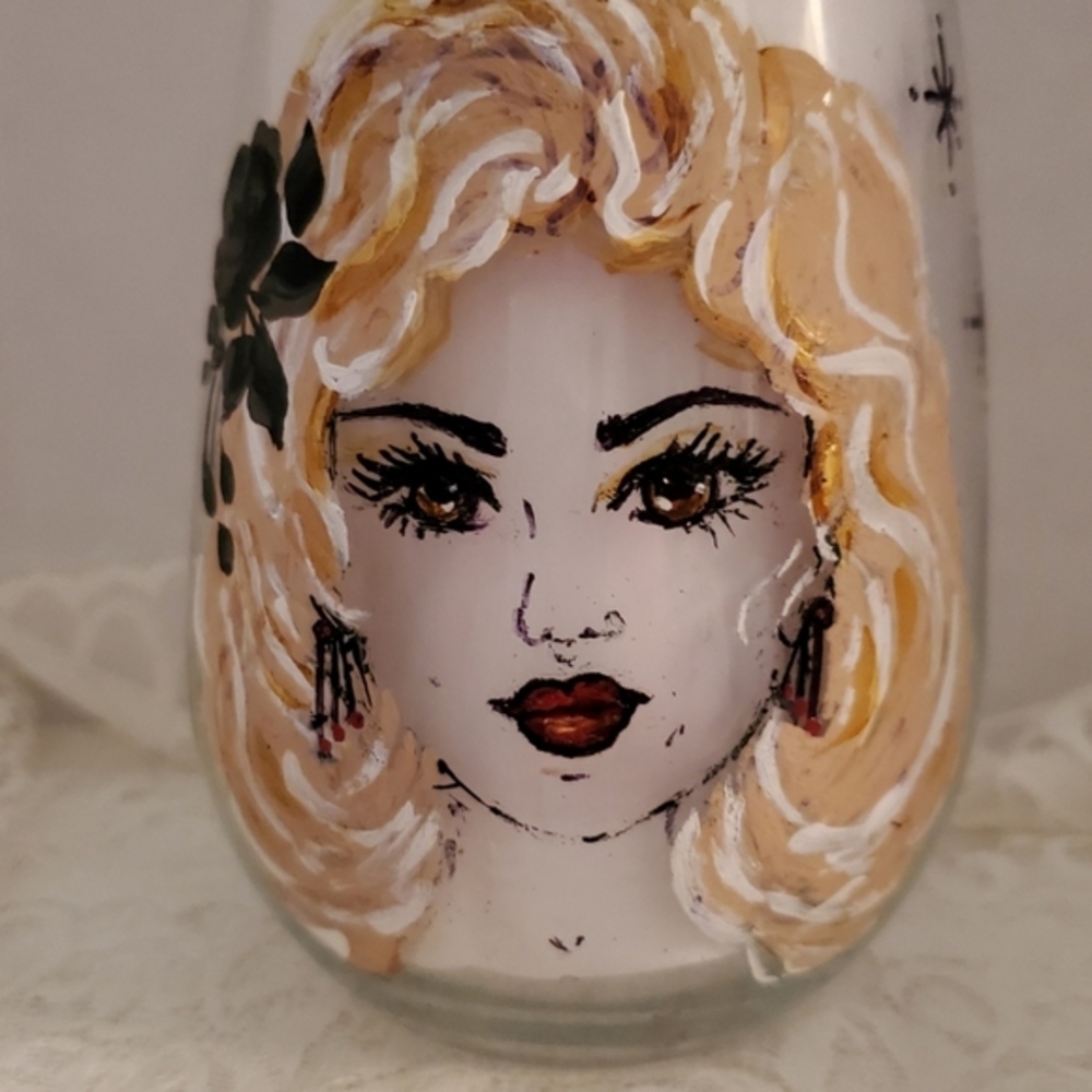 Hand painted blonde Diva stemless wine glass